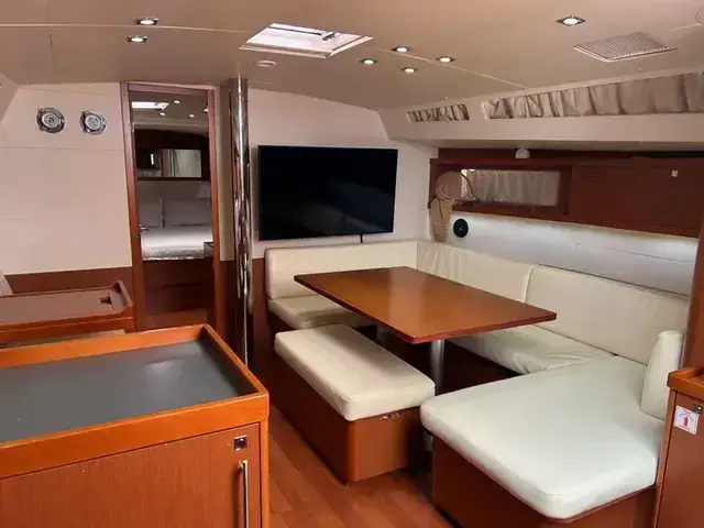 Beneteau Oceanis 48