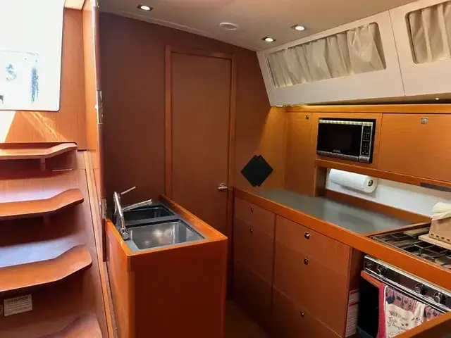 Beneteau Oceanis 48