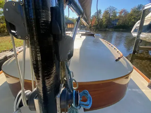 Custom 37ft Catboat Barnegat Bay A-Cat Yacht Adaptation