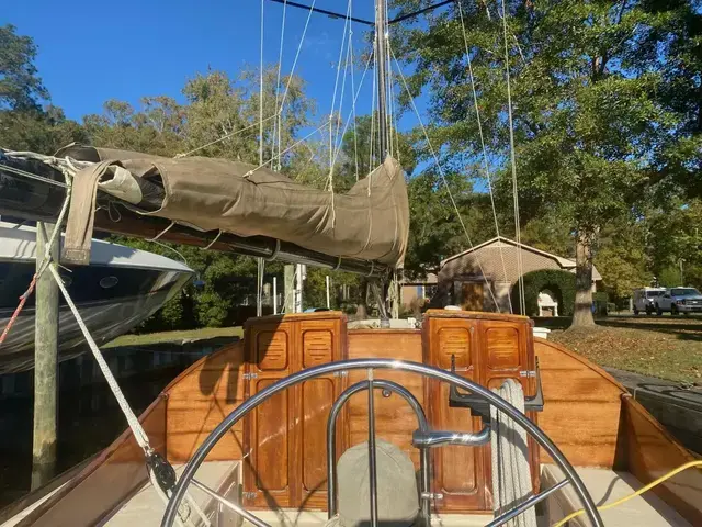 Custom 37ft Catboat Barnegat Bay A-Cat Yacht Adaptation