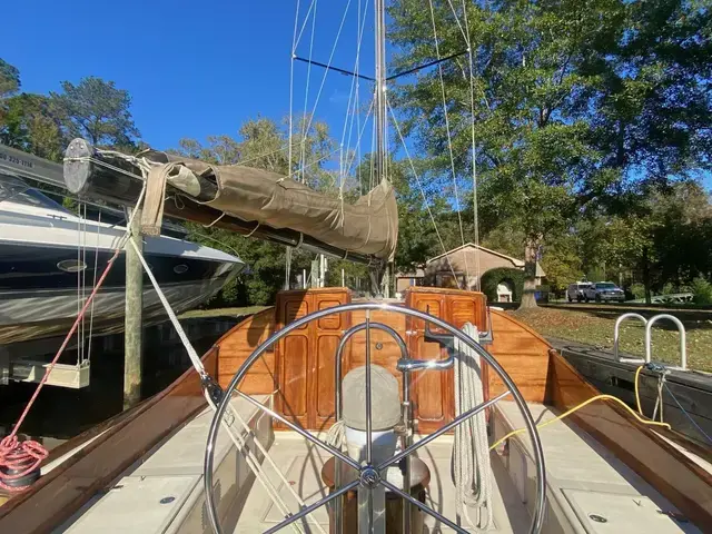 Custom 37ft Catboat Barnegat Bay A-Cat Yacht Adaptation