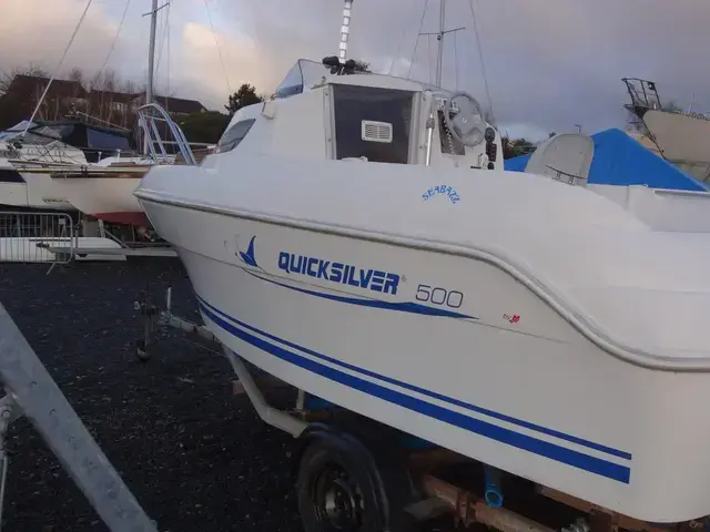 Quicksilver 500 Cuddy