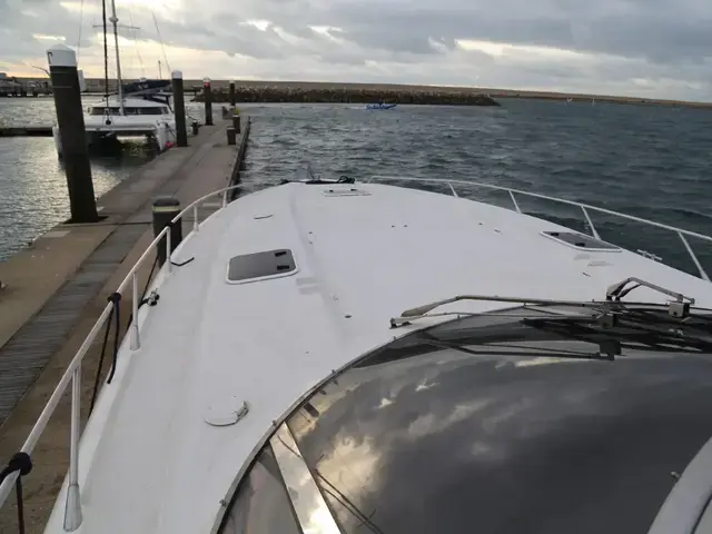 Sunseeker Camargue 55