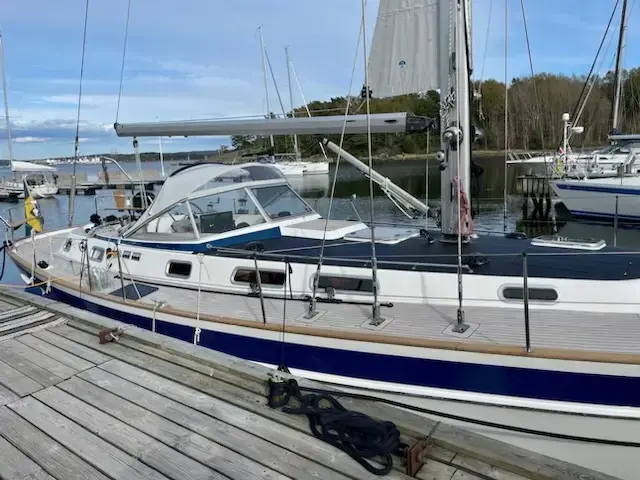 Hallberg Rassy 46