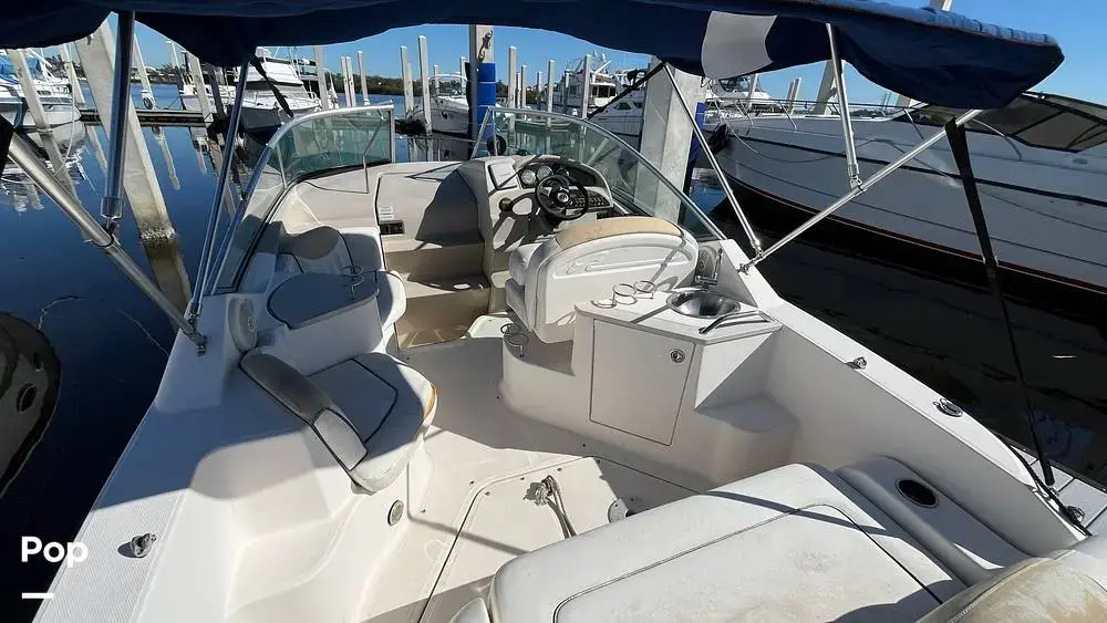 2008 Sea Ray 240 sundancer