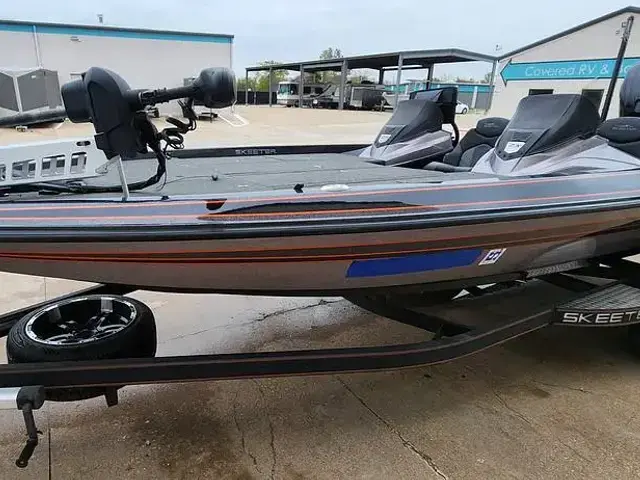 Skeeter ZX250