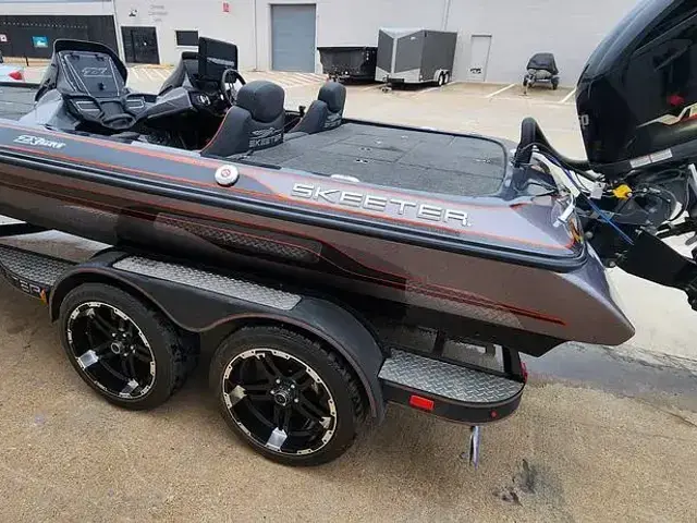 Skeeter ZX250