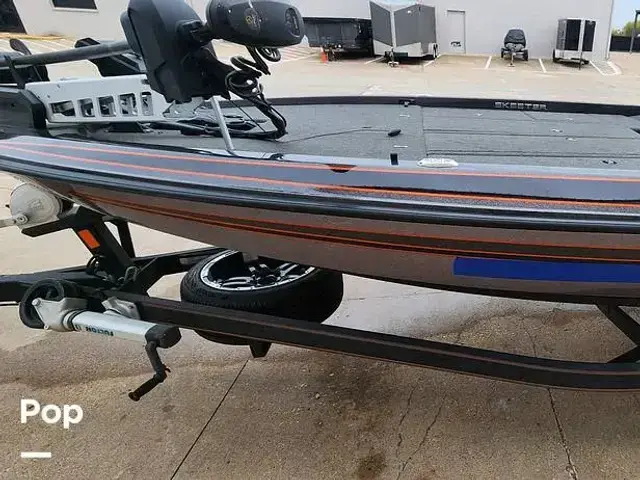 Skeeter ZX250