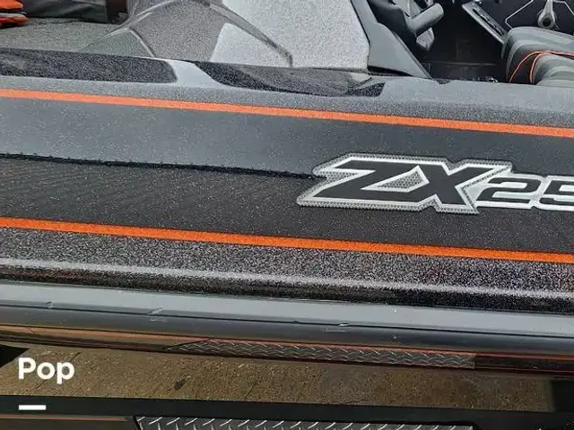 Skeeter ZX250