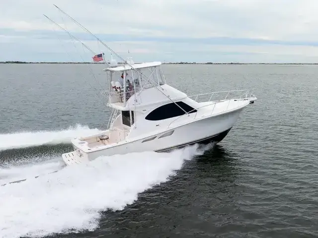 Tiara Yachts IV