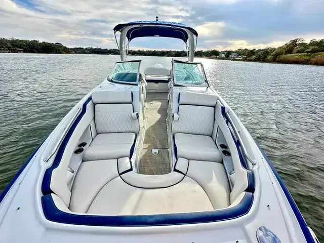 Crownline E27