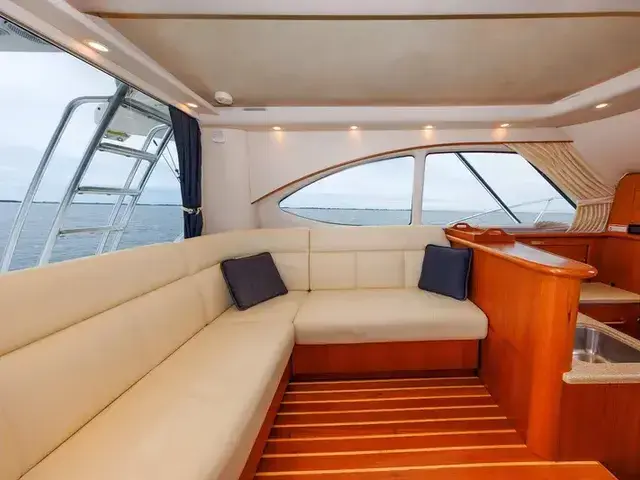 Tiara Yachts IV