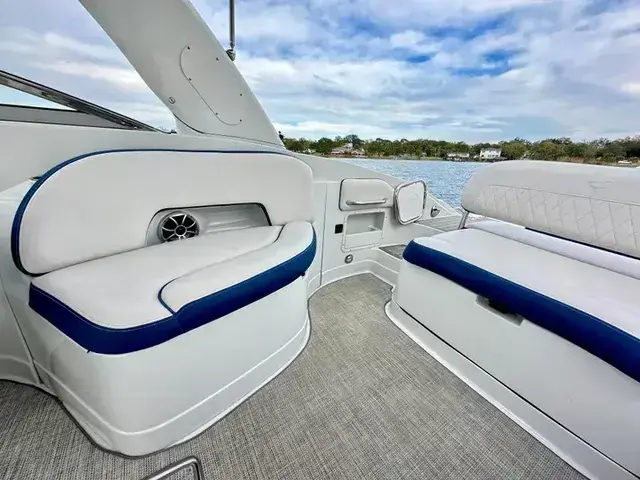 Crownline E27