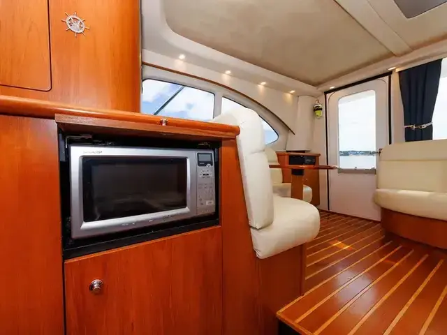 Tiara Yachts IV