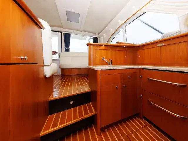 Tiara Yachts IV