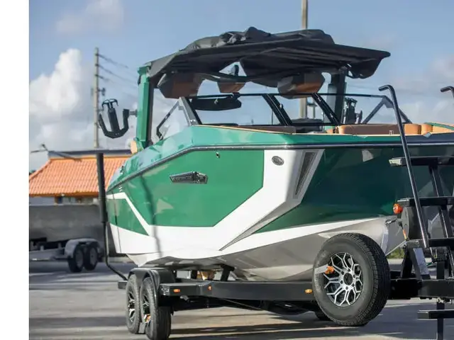 Nautique G23