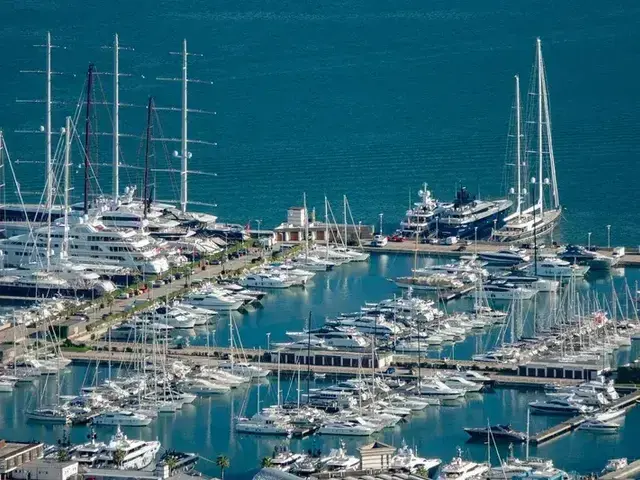 Marina Boats