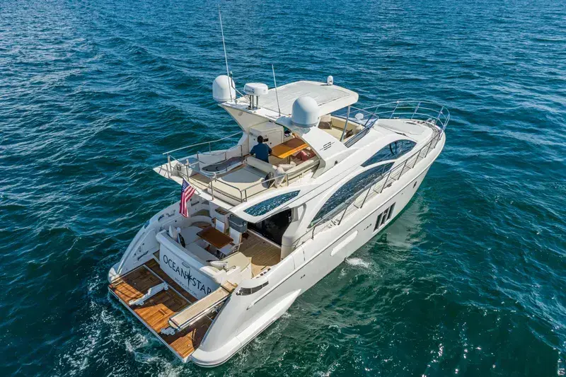 2011 Azimut 53