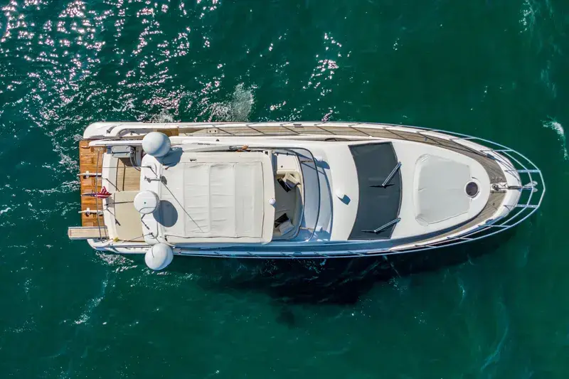 2011 Azimut 53