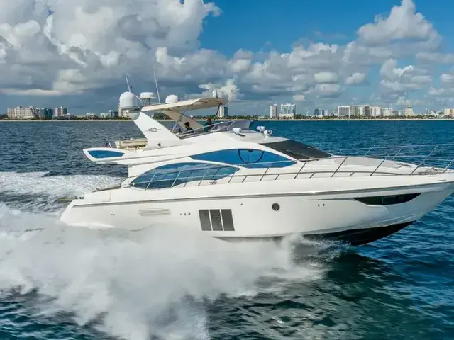 Azimut 53