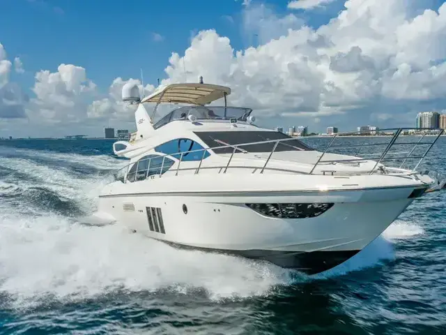 Azimut 53