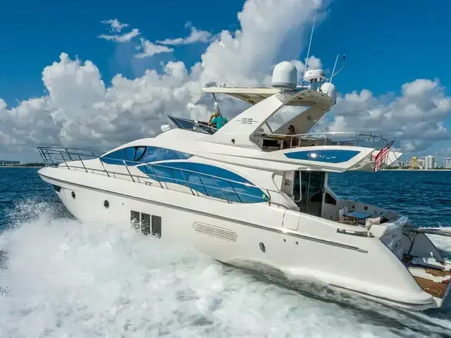 Azimut 53