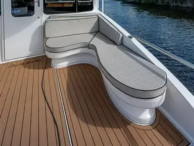 Ocean Yachts 65