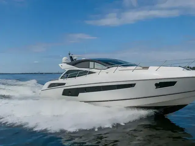 Sunseeker Manhattan 68