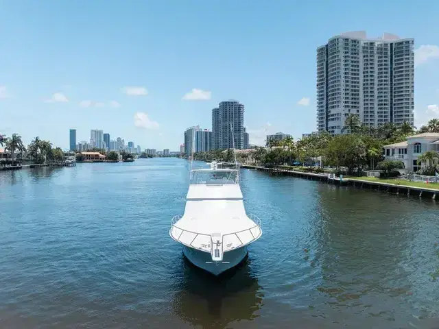 Viking Yachts 65 Convertible