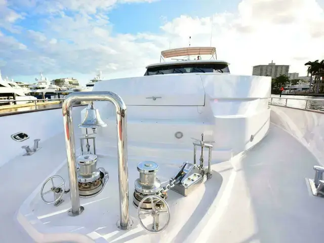 Sovereign 109 Motor Yacht