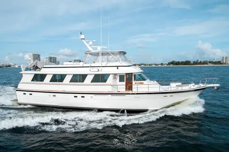 1991 Hatteras 72