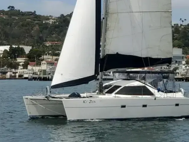 Lagoon 42