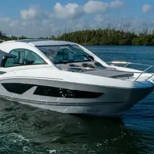 2021 Beneteau Gran Turismo 32