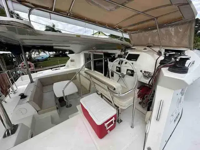 Lagoon 42