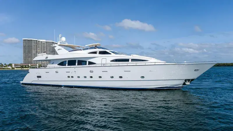 1999 Azimut 100