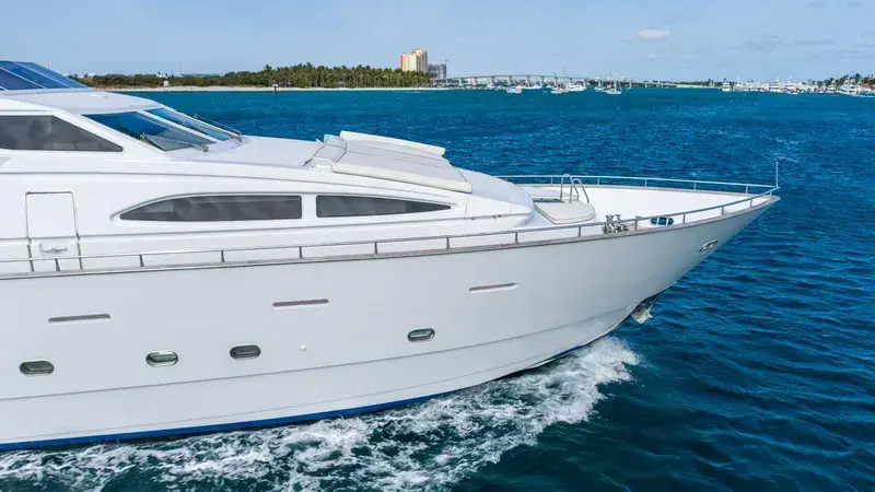 1999 Azimut 100