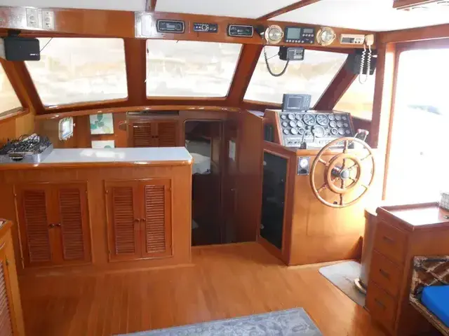 Offshore Yachts 48 Yachtfisher