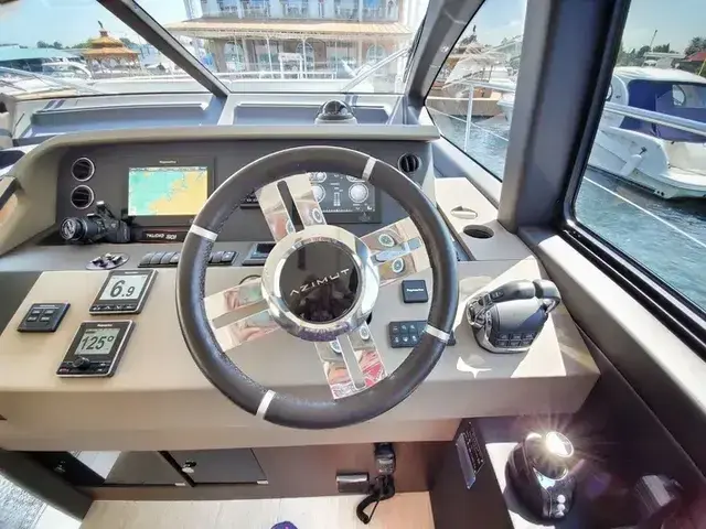 Azimut 50