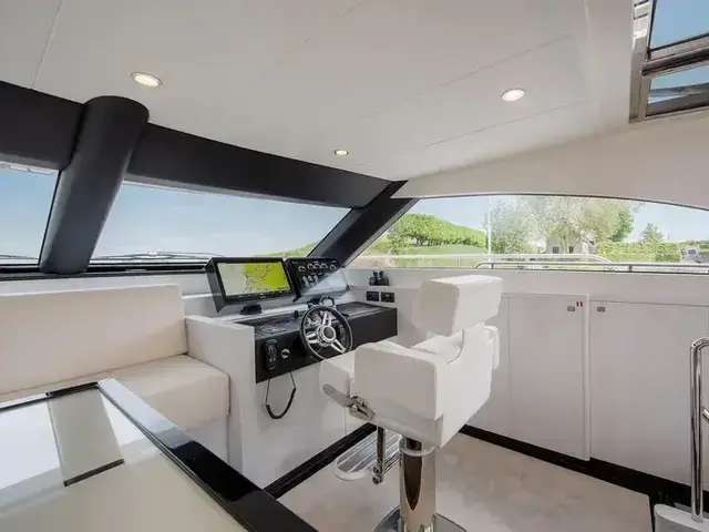 Van Der Valk 60'