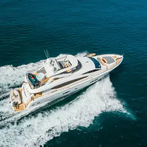 2011 Sunseeker Yacht 88