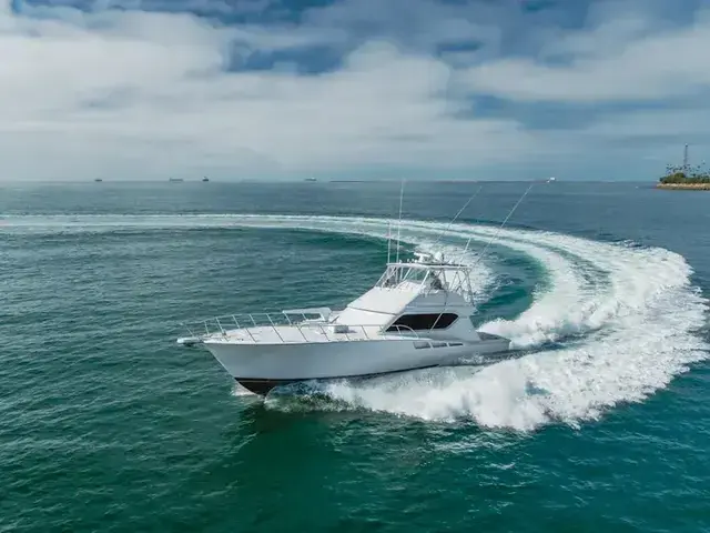 Hatteras 60 Convertible