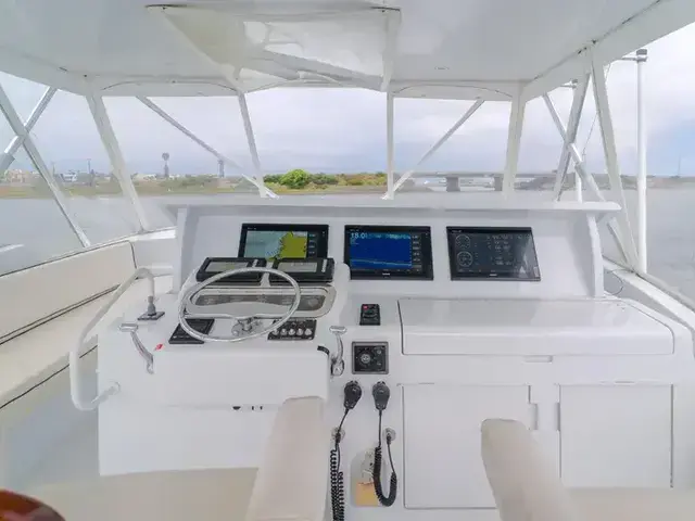 Hatteras 60 Convertible