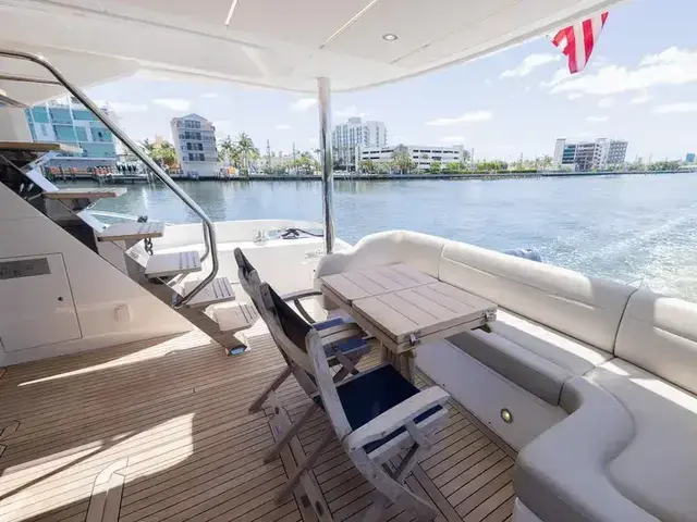 Sunseeker Manhattan 66