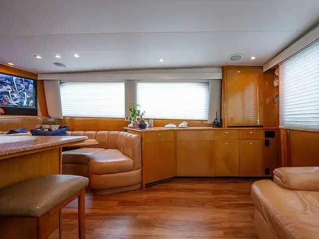 Viking Yachts 55 Convertible