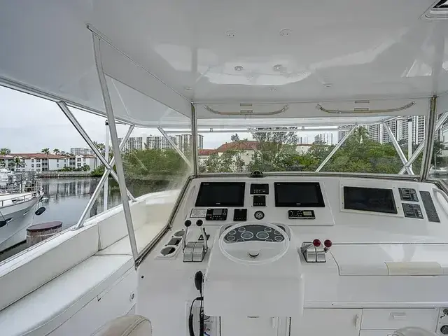 Viking Yachts 55 Convertible