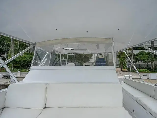 Viking Yachts 55 Convertible