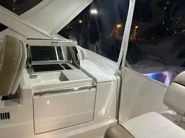 Tiara Yachts IV