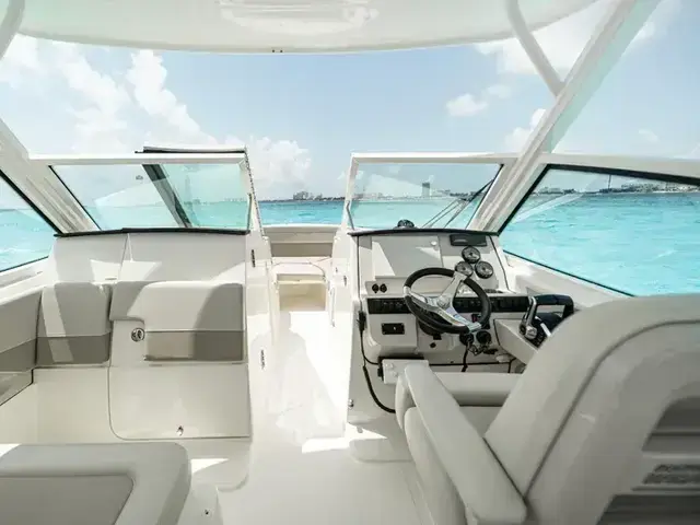 Boston Whaler 280 Vantage