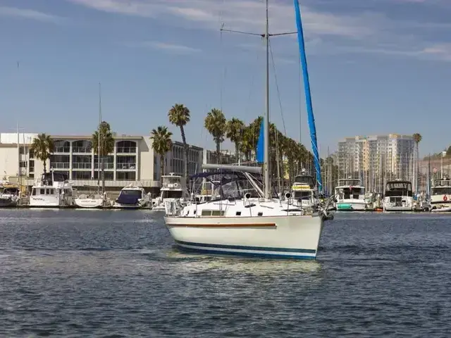 Beneteau Oceanis 44 Cc