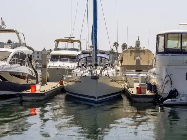 Beneteau Oceanis 44 Cc